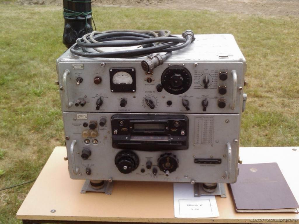 barlinek2010sq1pin_01.jpg