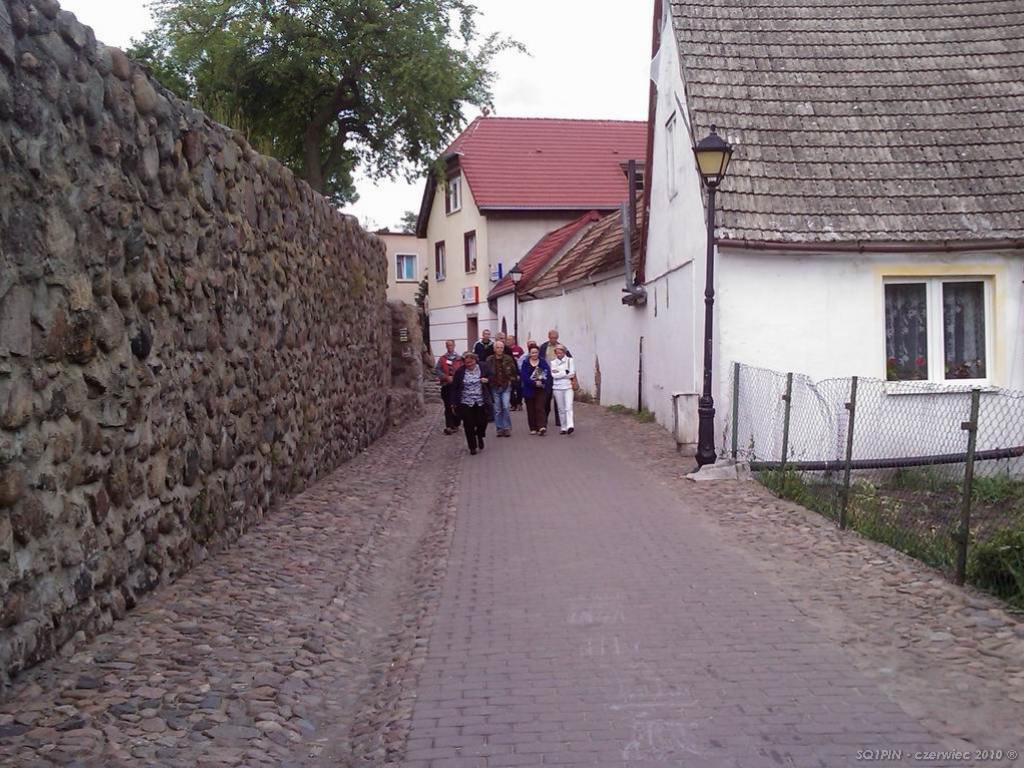 barlinek2010sq1pin_84.jpg